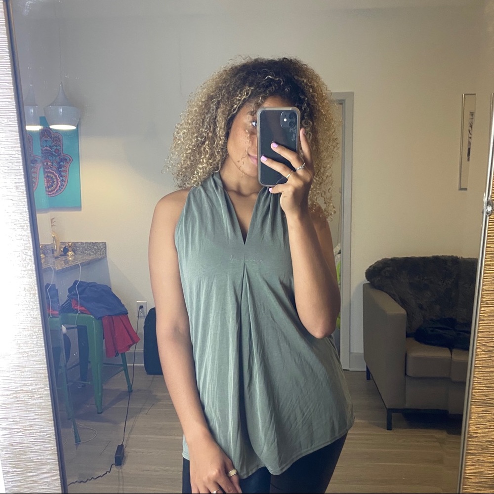 Green tank size medium